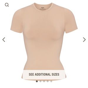 Skims soft smoothing tshirt
